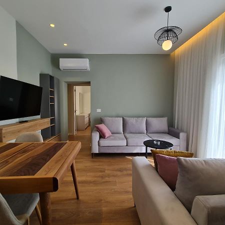 Adore - Modern Apartment Tiran Dış mekan fotoğraf