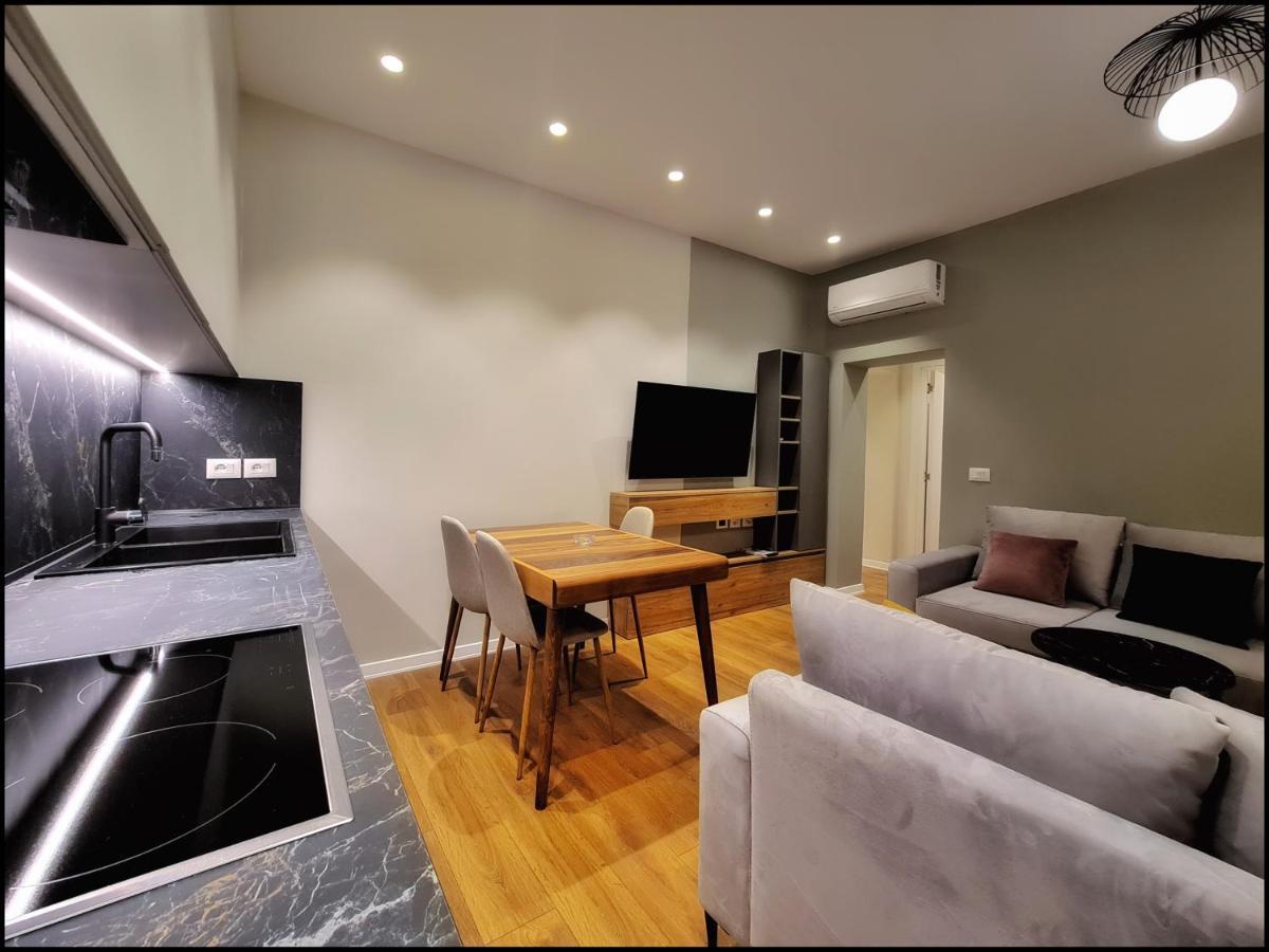 Adore - Modern Apartment Tiran Dış mekan fotoğraf