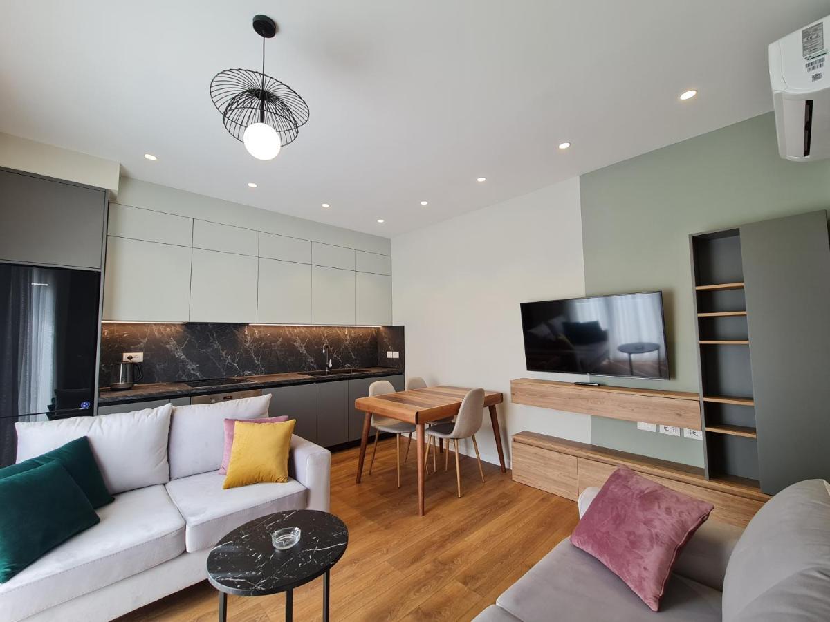 Adore - Modern Apartment Tiran Dış mekan fotoğraf
