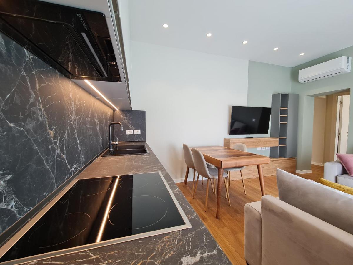 Adore - Modern Apartment Tiran Dış mekan fotoğraf
