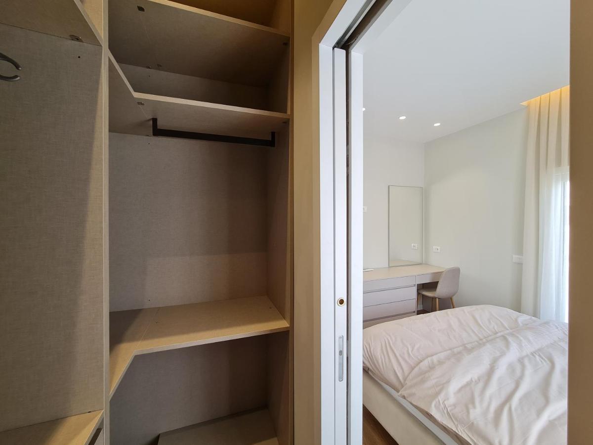 Adore - Modern Apartment Tiran Dış mekan fotoğraf